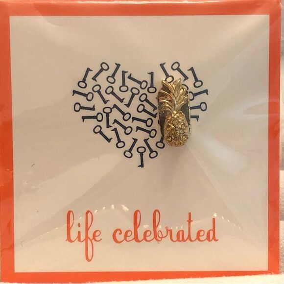 KEEP Collective | Pave Pineapple - Collector’s Edition | Gold - Picture 1 of 3